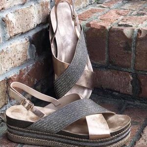 Sz 8 nature breeze wedges worn 1 time Euc